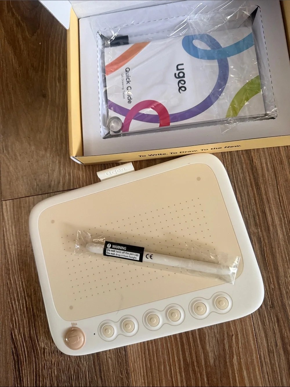 Q6 White Drawing Tablet with Stylus - Portable Digital Sketchpad